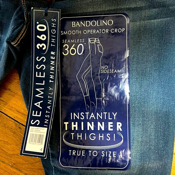 NWT⭐️BANDOLINO Seamless SKINNY JEANS👖”Smooth Operator CROP” with STRETCH Size 4 - Picture 11 of 13